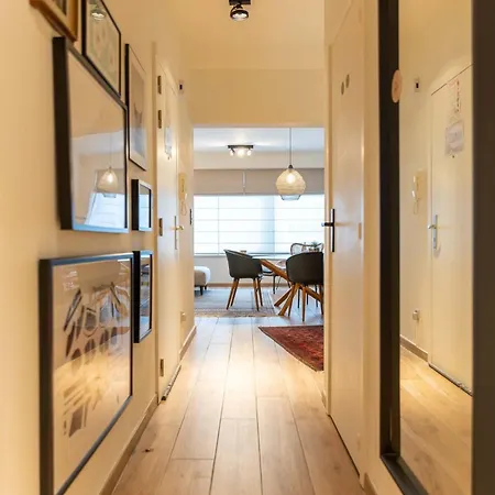 Centrally Located Close To The Apartamento