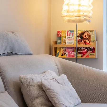 Centrally Located Close To The Apartamento Ostende