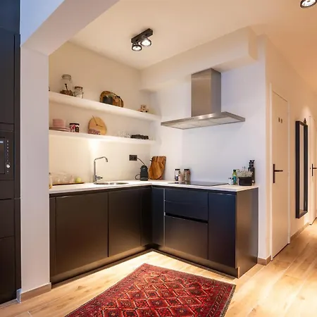 Centrally Located Close To The Apartamento *